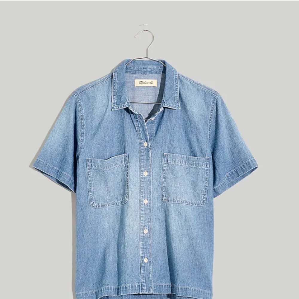 Madewell Denim Short-Sleeve Button-Up Shirt in Brickton Wash